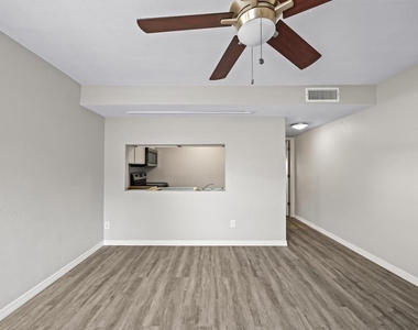 7169 E Bank Drive - Photo Thumbnail 3