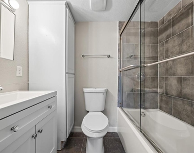 7169 E Bank Drive - Photo Thumbnail 14