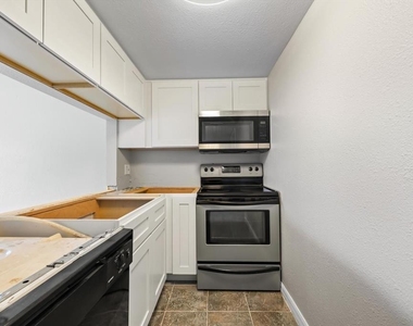 7169 E Bank Drive - Photo Thumbnail 9