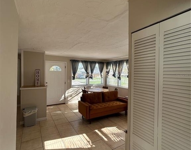5610 18th Ave - Photo Thumbnail 9