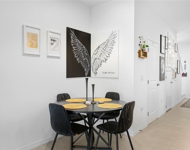 8605 Lunar Skye Street - Photo Thumbnail 14