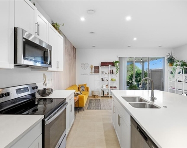 8605 Lunar Skye Street - Photo Thumbnail 9