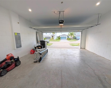 5763 Bungalow Grove Court - Photo Thumbnail 37