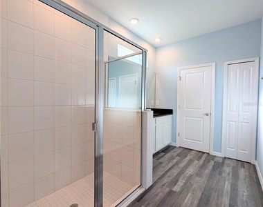 5763 Bungalow Grove Court - Photo Thumbnail 18