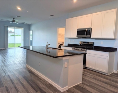 5763 Bungalow Grove Court - Photo Thumbnail 6