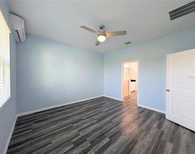 5763 Bungalow Grove Court - Photo Thumbnail 16