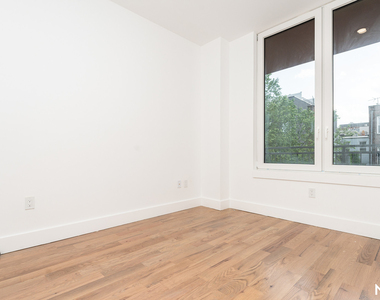 228 North 7th Street - Photo Thumbnail 10