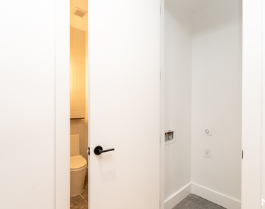228 North 7th Street - Photo Thumbnail 4