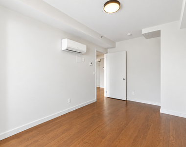 594 Bushwick Ave - Photo Thumbnail 8