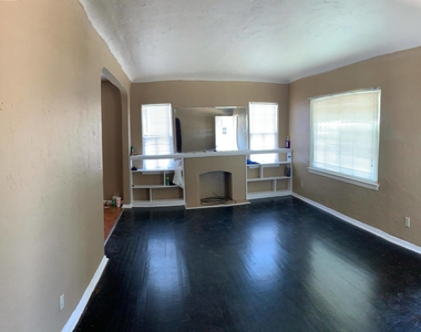 3727 Nashville Avenue - Photo Thumbnail 1
