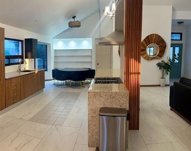 709 Bluff Canyon Circle - Photo Thumbnail 2