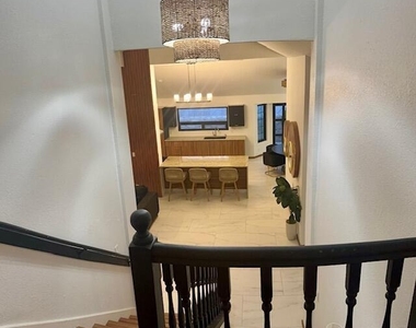 709 Bluff Canyon Circle - Photo Thumbnail 8