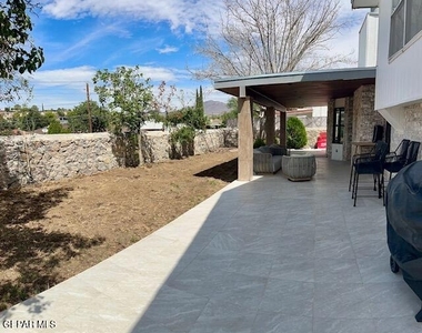 709 Bluff Canyon Circle - Photo Thumbnail 23