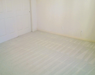 6901 Mineral Ridge Drive - Photo Thumbnail 17
