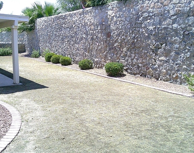6901 Mineral Ridge Drive - Photo Thumbnail 25