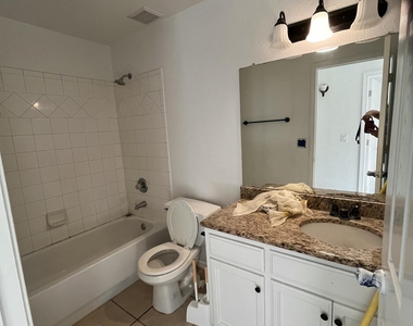 6105 Pecan Park Place - Photo Thumbnail 10
