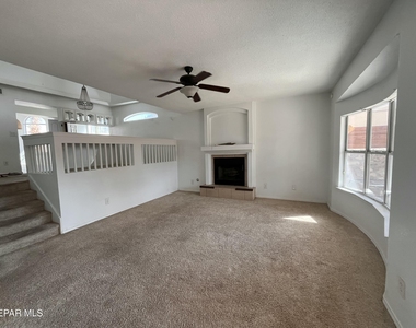 6105 Pecan Park Place - Photo Thumbnail 7