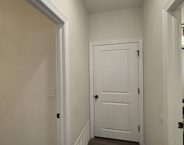 6561 Hoop Street - Photo Thumbnail 13