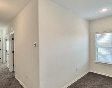 6561 Hoop Street - Photo Thumbnail 17