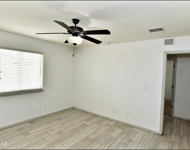 872 Colbert Shapleigh Place - Photo Thumbnail 21