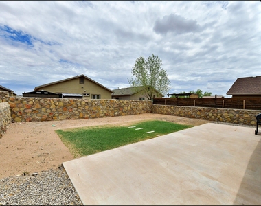 872 Colbert Shapleigh Place - Photo Thumbnail 33