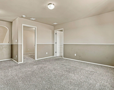 12121 Zavi Lane - Photo Thumbnail 27