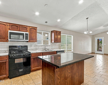 2724 Granite Rock Place - Photo Thumbnail 8