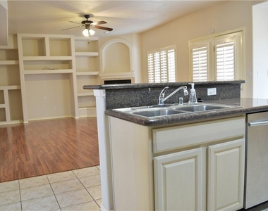 6332 Franklin Vista Drive - Photo Thumbnail 6