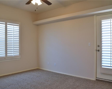 6332 Franklin Vista Drive - Photo Thumbnail 23