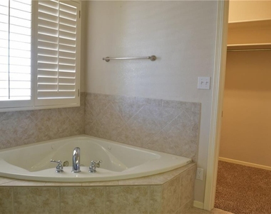 6332 Franklin Vista Drive - Photo Thumbnail 28