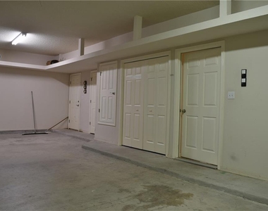 6332 Franklin Vista Drive - Photo Thumbnail 17