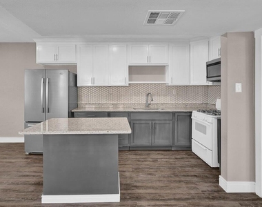 3411 Altura Avenue - Photo Thumbnail 6