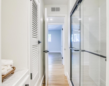 1210 La Cruz Drive - Photo Thumbnail 32