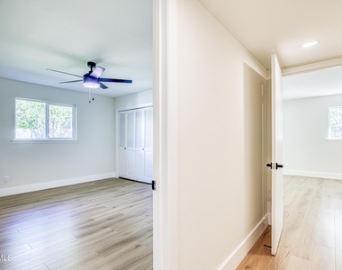 1210 La Cruz Drive - Photo Thumbnail 36