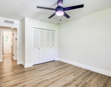1210 La Cruz Drive - Photo Thumbnail 28