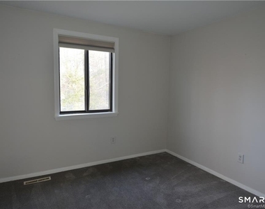 12 Hitching Post Lane - Photo Thumbnail 13