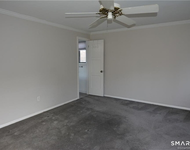 12 Hitching Post Lane - Photo Thumbnail 11