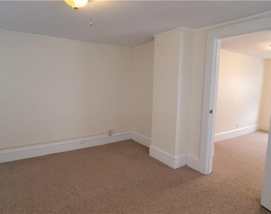 90 Thames Street - Photo Thumbnail 13