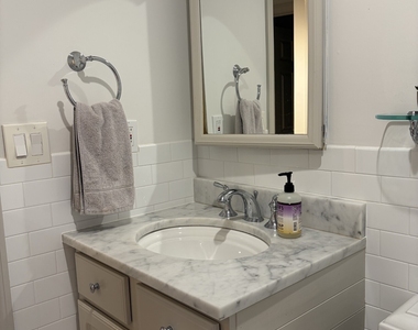 245 Sunnyridge Avenue - Photo Thumbnail 14