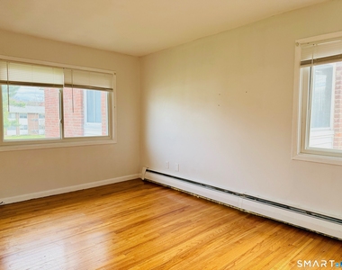 80 County Street - Photo Thumbnail 3
