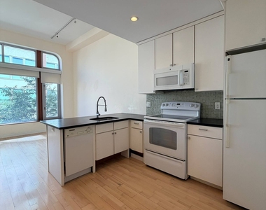 804 Chapel Street - Photo Thumbnail 1