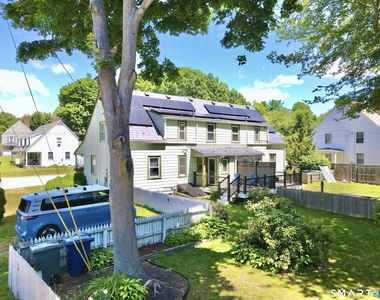69 Morse Avenue - Photo Thumbnail 32