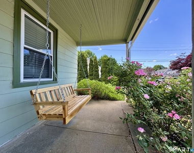 69 Morse Avenue - Photo Thumbnail 3
