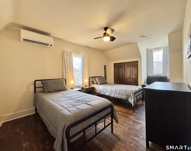 69 Morse Avenue - Photo Thumbnail 28