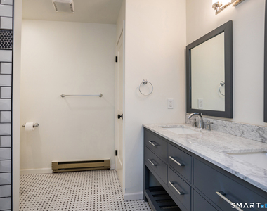 123 Old Litchfield Road - Photo Thumbnail 25