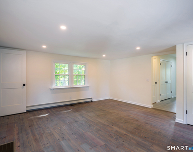 123 Old Litchfield Road - Photo Thumbnail 10