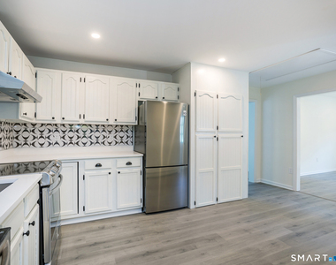123 Old Litchfield Road - Photo Thumbnail 5