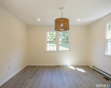 123 Old Litchfield Road - Photo Thumbnail 6