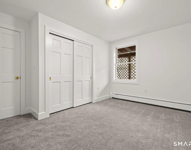 412 Main Street - Photo Thumbnail 14