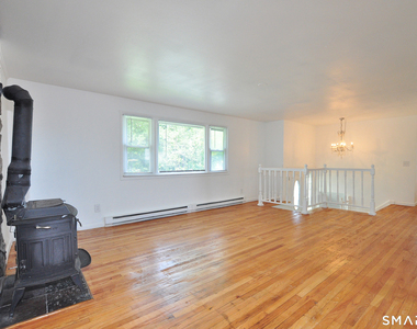 13 Pleasant View Avenue - Photo Thumbnail 18